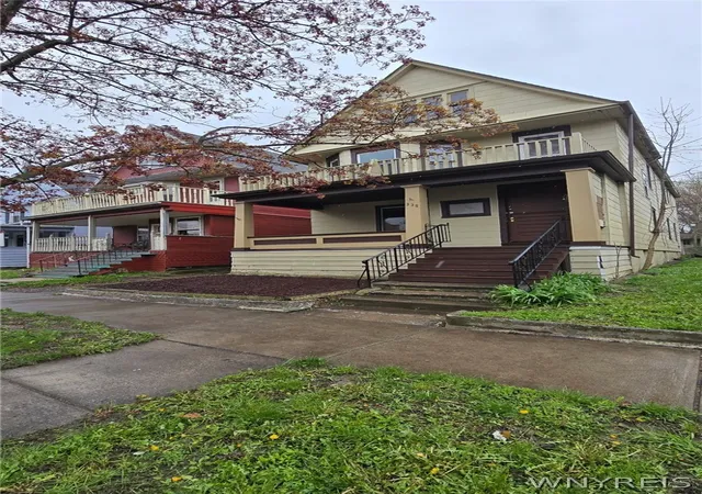 Homes for sale in Buffalo, NY | 335 Bird Ave, Buffalo, NY 14213 | MLS# B1677764