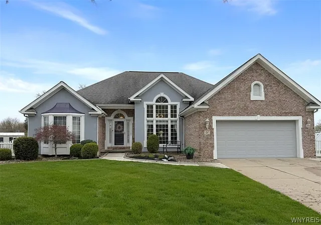 1st image of 27 Button Bush Ct, Buffalo, NY 14228 | MLS# B1678365