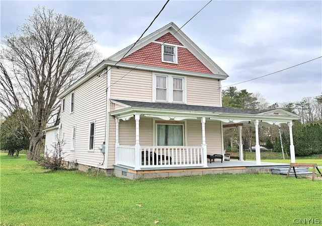 Homes for sale in Vienna, NY | 2907 Main St, Vienna, NY 13308 | MLS# S1678010