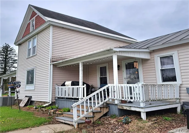 Homes for sale in Vienna, NY | 2907 Main St, Vienna, NY 13308 | MLS# S1678010