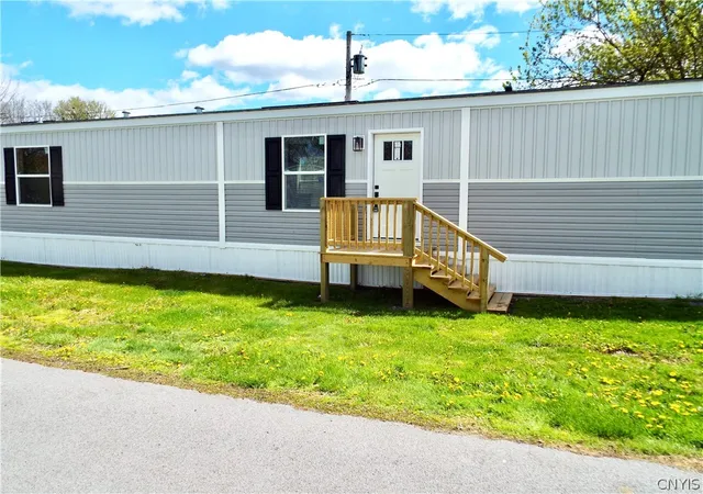 Homes for sale in Canandaigua Town, NY | 3525 East Lake Rd Lot 806, Canandaigua Town, NY 14424 | MLS# S1678424