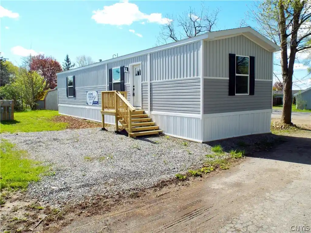 Manufactured home for sale at 4294 Caledonia Avon Rd, Caledonia, NY 14423 | MLS# S1678420