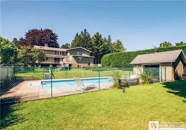 4th image of 41 Academy St, Mayville, NY 14757 | MLS# R1677243