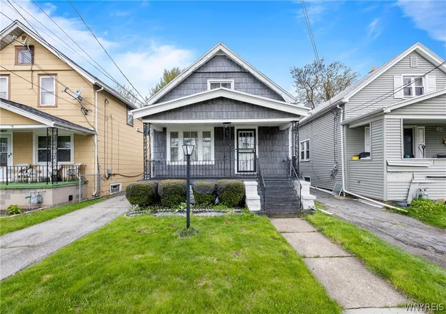 1st image of 160 Davidson Ave, Buffalo, NY 14215 | MLS# B1678496
