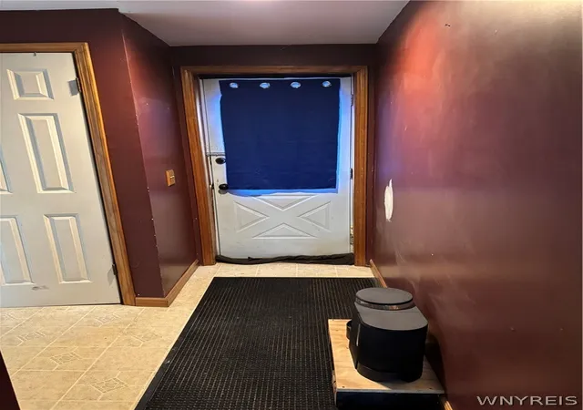 Homes for sale in Orangeville, NY | 3742 Hermitage Rd, Orangeville, NY 14569 | MLS# B1678088