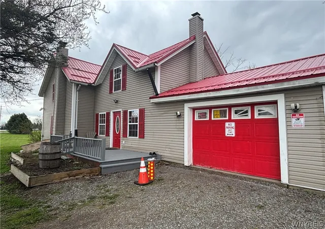 Homes for sale in Orangeville, NY | 3742 Hermitage Rd, Orangeville, NY 14569 | MLS# B1678088