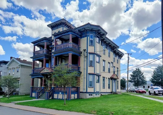 1st image of 1025 Park Ave, Utica, NY 13501 | MLS# S1678317