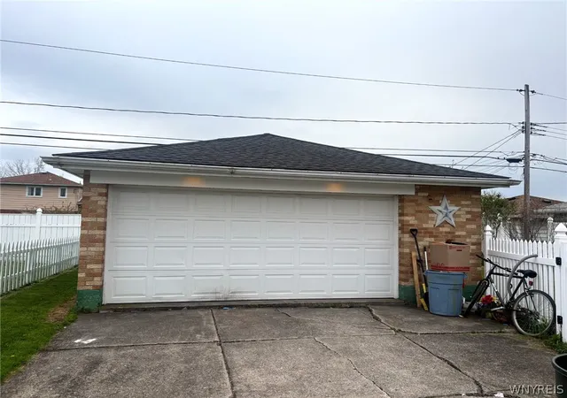 Homes for sale in Lackawanna, NY | 61 Barlow Ave, Lackawanna, NY 14218 | MLS# B1678269