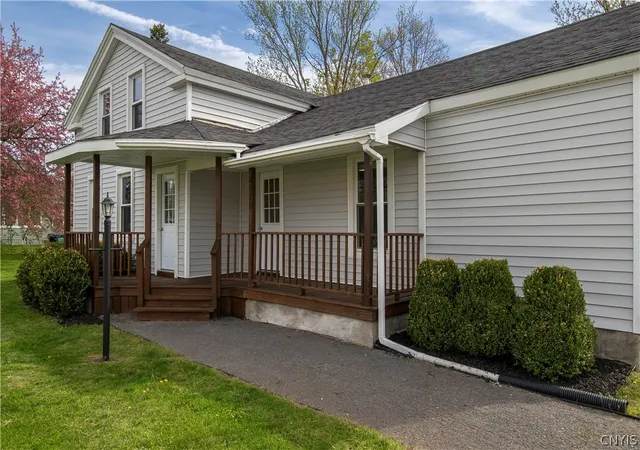 Homes for sale in Kirkland, NY | 4870 Clinton St, Kirkland, NY 13321 | MLS# S1678421
