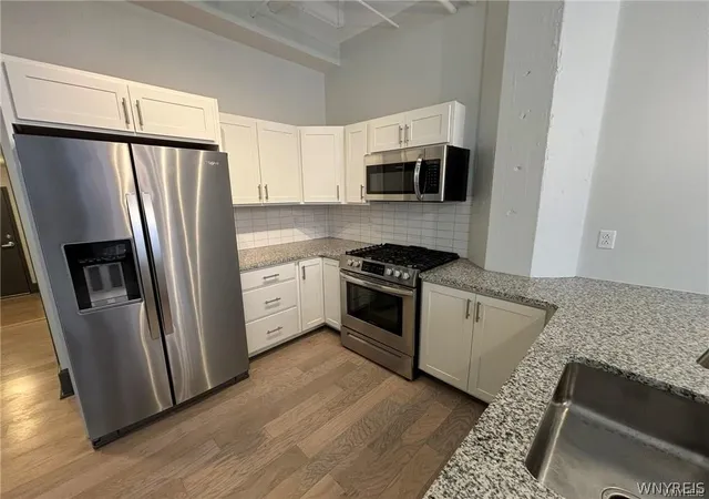 Homes for sale in Buffalo, NY | 210 Ellicott St #202, Buffalo, NY 14203 | MLS# B1678539