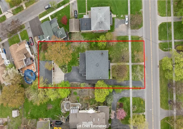 Homes for sale in Seneca Falls, NY | 70 Cayuga St, Seneca Falls, NY 13148 | MLS# R1677474