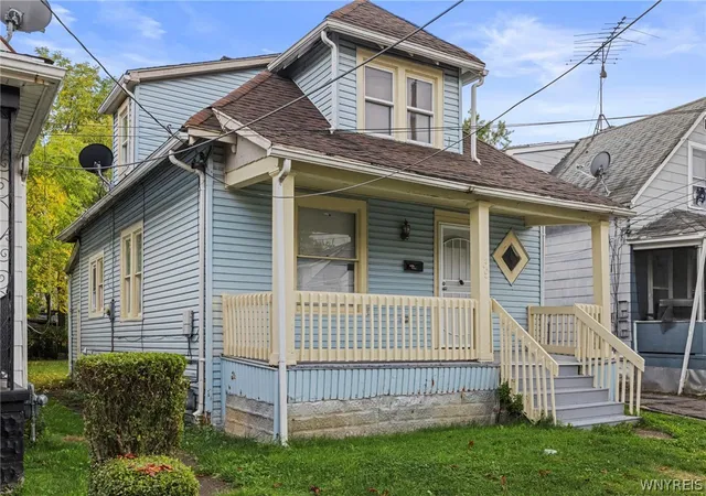 Homes for sale in Buffalo, NY | 39 Alma Ave, Buffalo, NY 14215 | MLS# B1678626