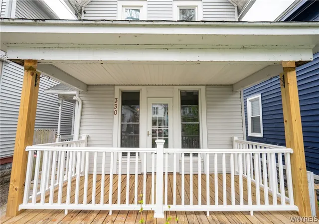 Homes for sale in Buffalo, NY | 330 Dearborn St, Buffalo, NY 14207 | MLS# B1677211