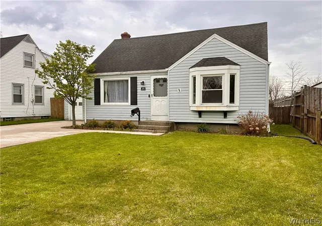 Homes for sale in Cheektowaga, NY | 209 Westbrook Dr, Cheektowaga, NY 14225 | MLS# B1678546