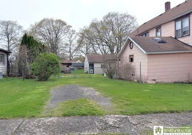 Listing Photo 5 - Condo for sale in building located at 35 Genet St, Dunkirk, NY 14048