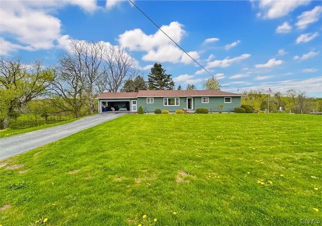 Homes for sale in Vernon, NY | 4095 Bleeker Rd, Vernon, NY 13477 | MLS# S1665872