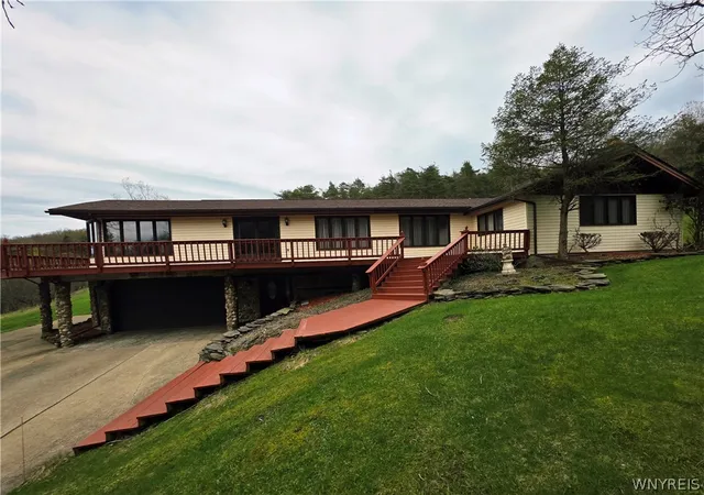 Homes for sale in Ellicottville, NY | 7044 Crane Rd, Ellicottville, NY 14731 | MLS# B1678449