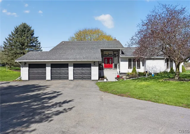 Homes for sale in Richland, NY | 399 Hinman Rd, Richland, NY 13142 | MLS# S1677234