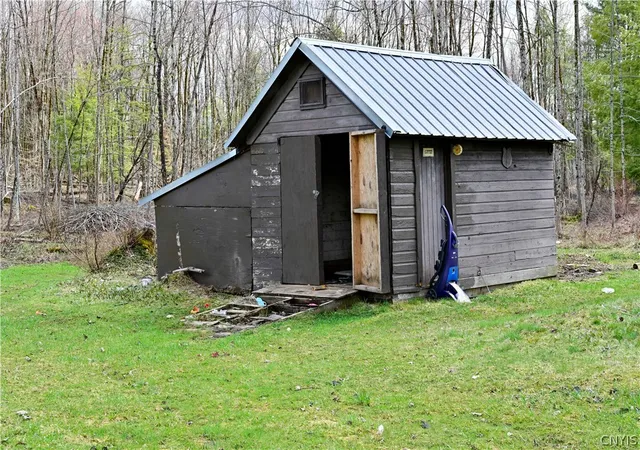 Photo 4 of Sale Pending at 4960 Streun Rd, Lee, NY 13440 | MLS# S1674373 | Listing updated on 2026-07-23