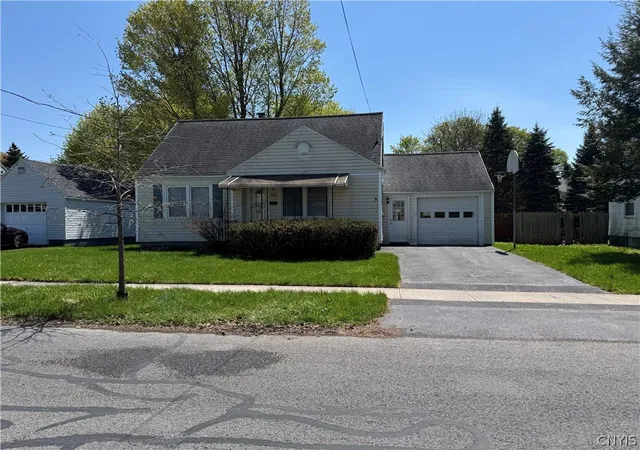 Homes for sale in Watertown City, NY | 242 Ward St, Watertown City, NY 13601 | MLS# S1677892