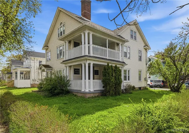 1st image of 342 East Ave, Lockport City, NY 14094 | MLS# B1678692