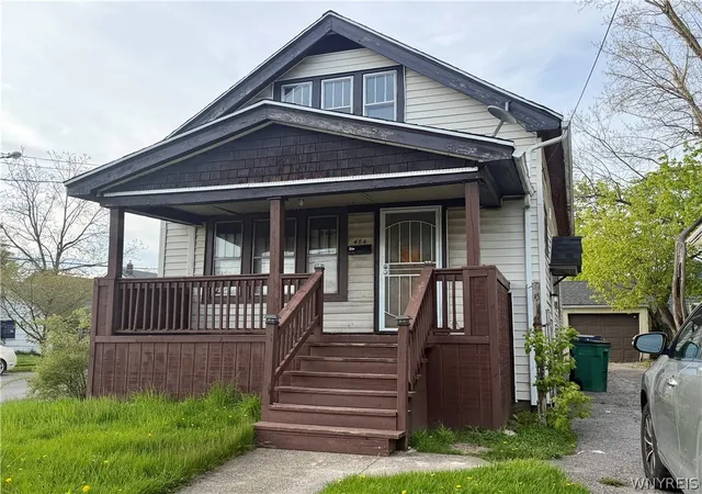 Homes for sale in Buffalo, NY | 484 Dartmouth Ave, Buffalo, NY 14215 | MLS# B1678491