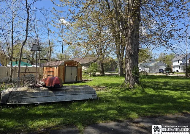 3rd image of 2400 Keller Rd, Busti, NY 14710 | MLS# R1678717