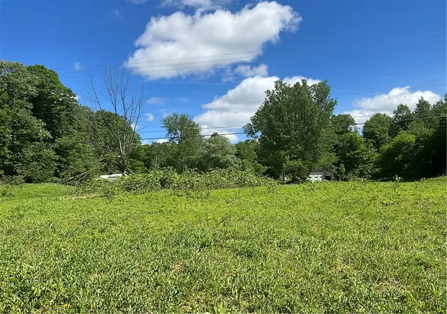 Photo 3 of House for sale at 6471 Crofoot Rd, Moravia, NY 13118 | MLS# R1678925 | Listing updated on 2026-06-08