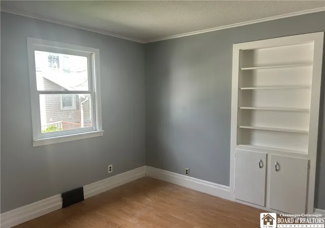 5th image of 142 Ruggles St, Dunkirk, NY 14048 | MLS# R1678914