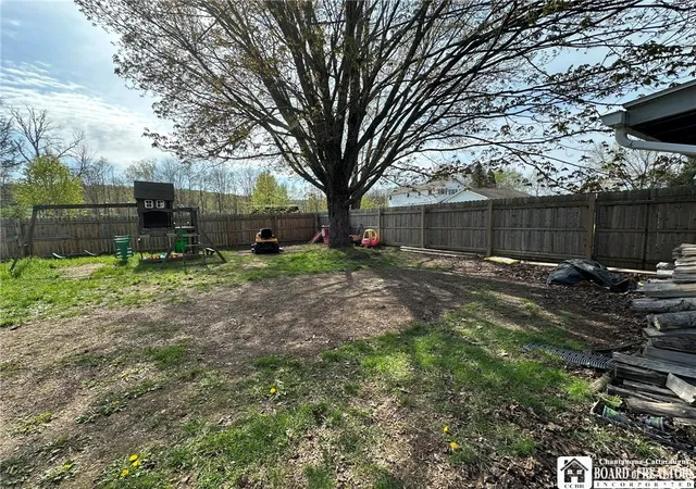 4th image of 25 Burnham Pl, Stockton, NY 14718 | MLS# R1678808
