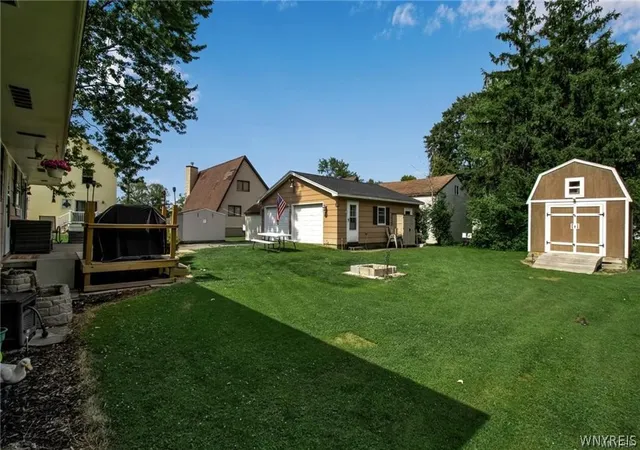 2nd image of 12848 Oneida St, Hanover, NY 14081 | MLS# B1678976