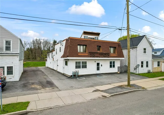 1st image of 71 Saint John St, Lancaster, NY 14086 | MLS# B1678197