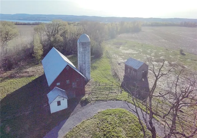 Homes for sale in Canandaigua, NY | 4205 County Road 18, Canandaigua, NY 14424 | MLS# R1678849