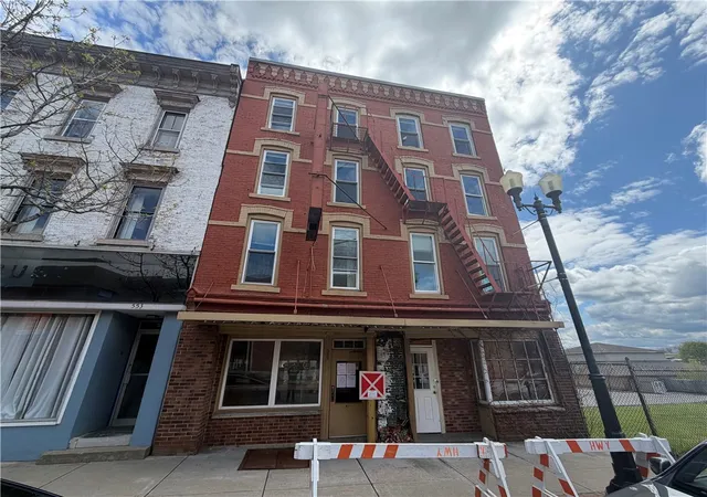 Listing Photo 5 - Condo for sale in building located at 555 S Exchange St, Geneva, NY 14456