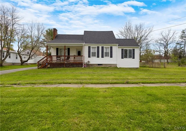 Homes for sale in Vernon, NY | 5166 Seneca St W, Vernon, NY 13476 | MLS# S1679118