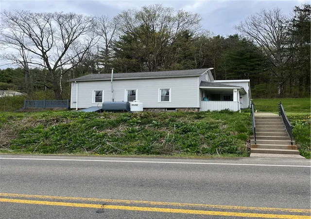 Photo 2 of Single family home for sale at 499 Jerusalem Hl Rd, Elmira, NY 14901 | MLS# R1678865 | Listing updated on 2026-07-28