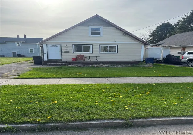 2nd image of 538 59th St, Niagara Falls, NY 14304 | MLS# B1678965