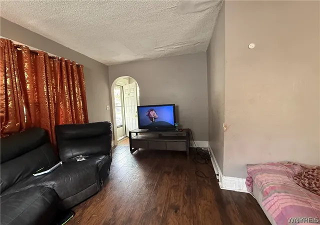 Homes for sale in Buffalo, NY | 199 Hazelwood Ave, Buffalo, NY 14215 | MLS# B1677288