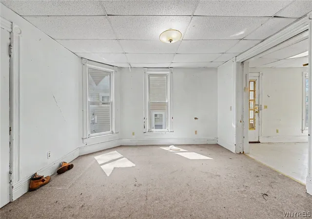 29th image of 227 Genesee St, Lockport City, NY 14094 | MLS# B1677256
