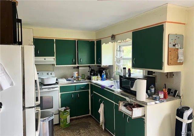 5th image of 7723 Maple Rd, Van Buren, NY 13027 | MLS# S1679075