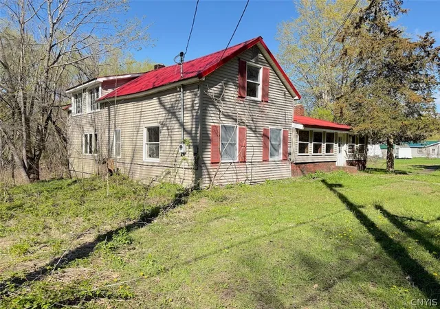 Homes for sale in Sandy Creek, NY | 328 Ouderkirk Rd, Sandy Creek, NY 13142 | MLS# S1676759