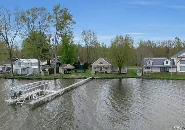 Photo 3 of Sale Pending at 3633 Bell Ave, Jamestown, NY 14701 | MLS# B1678800 | Listing updated on 2026-08-03