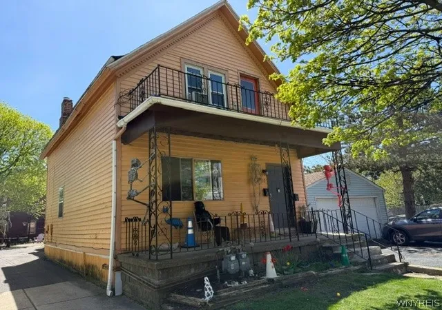 1st image of 439 Vermont St, Buffalo, NY 14213 | MLS# B1679260