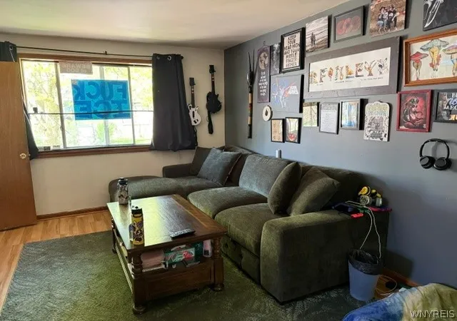 2nd image of 439 Vermont St, Buffalo, NY 14213 | MLS# B1679260