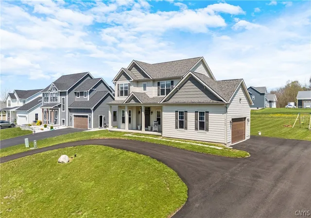 Homes for sale in Lysander, NY | 2100 Harkins Ln, Lysander, NY 13027 | MLS# S1679078