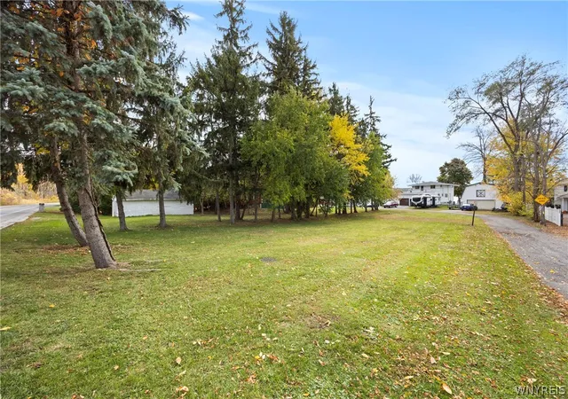 4th image of 2204 River Rd, Niagara Falls, NY 14304 | MLS# B1679406