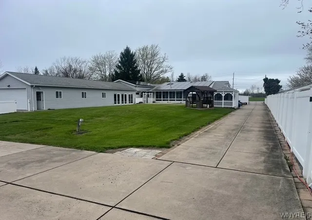 3rd image of 2842 Braley Rd, Wilson, NY 14131 | MLS# B1679090