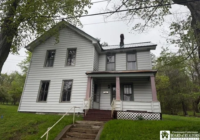 Photo 1 of Single family home for sale at 86 Eagle St, Jamestown, NY 14701 | MLS# R1678902 | Listing updated on 2026-05-06