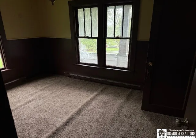 Photo 4 of Single family home for sale at 86 Eagle St, Jamestown, NY 14701 | MLS# R1678902 | Listing updated on 2026-05-06