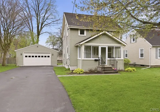 Homes for sale in Clay, NY | 119 Shaver Ave, Clay, NY 13212 | MLS# S1677054